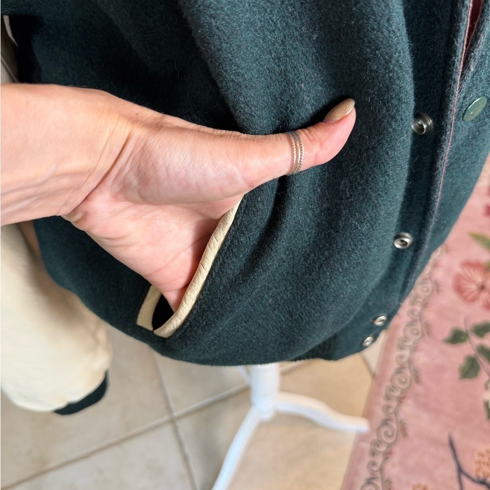Disney Varsity Jacket in Forest Green and Cream oversized XL, wool - Picture 11 of 17